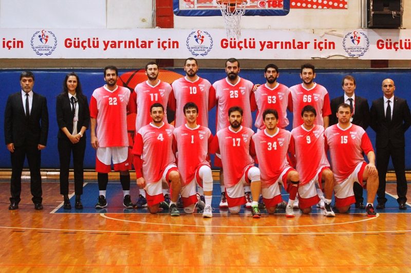 DEV ADAMLAR İSTANBUL’DA GÜLDÜ! 81-75