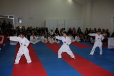 BAŞKAN YILMAZ TAEKWONDO SPORCULARINI TEBRİK ETTİ