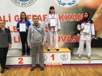 KARATE TAKIMIMIZ SAKARYA’DA BOY GÖSTERDİ