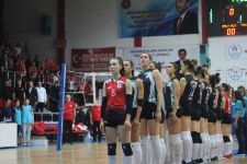 SULTANLARIMIZ LİDERE DİŞ GEÇİREMEDİ