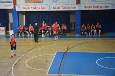 VOLEYBOL TAKIMIMIZ SEZONUN SON MAÇININ HAZIRLIKLARINA BAŞLADI