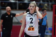 İDİL NAZ KANBUR “BAŞKANLARIMIZ ÖZCAN VE BARUT İLE BOLU BİR VOLEYBOL KENTİ OLACAKTIR”